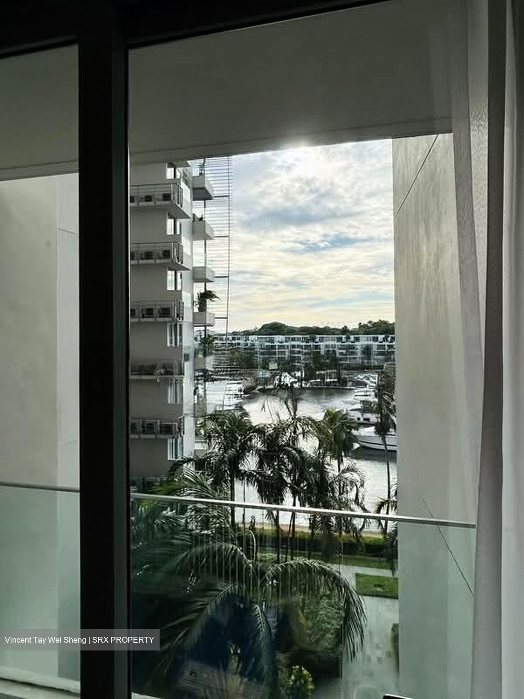 The Oceanfront @ Sentosa Cove (D4), Condominium #567585871